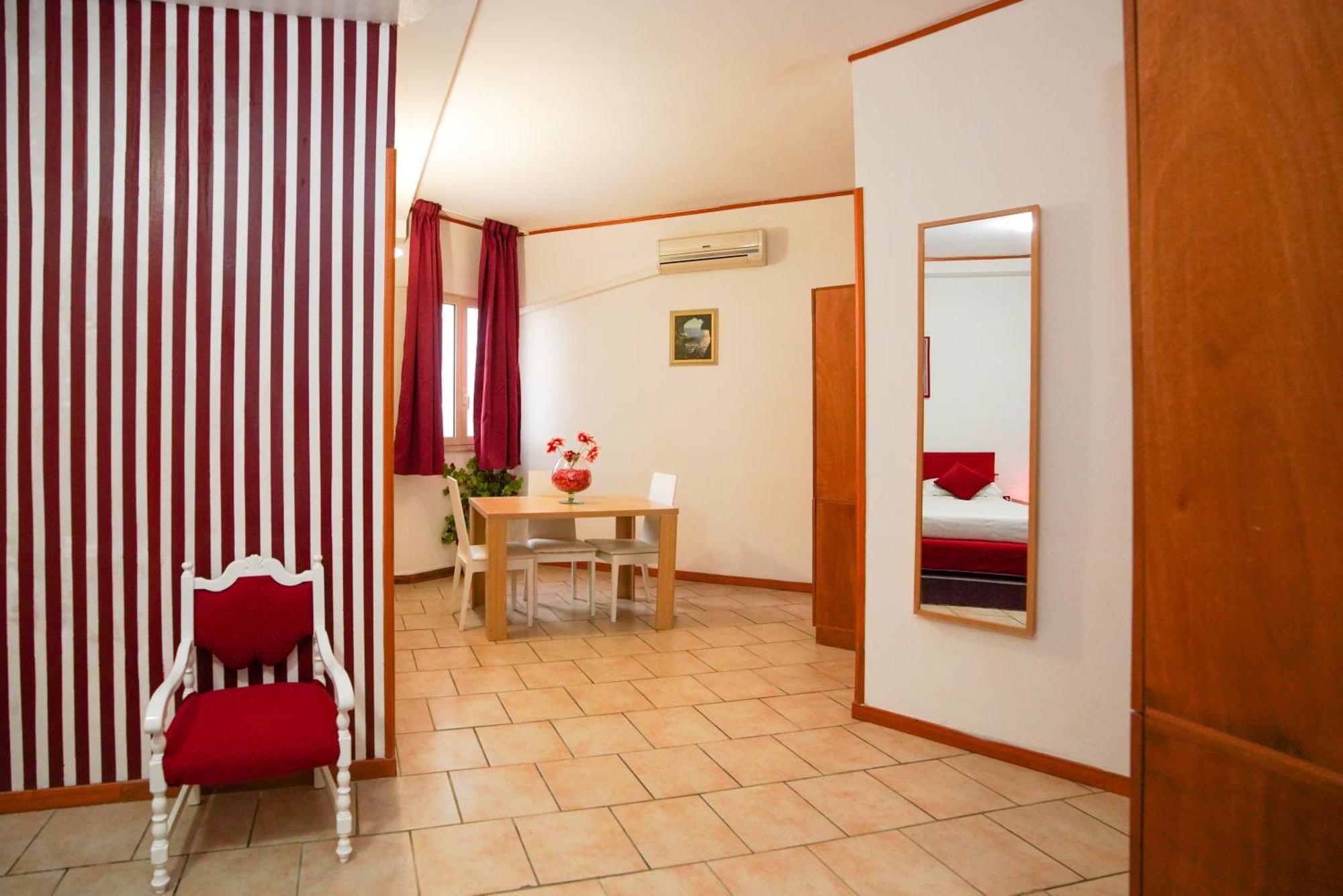 Residence Lupiae Lecce Exterior photo